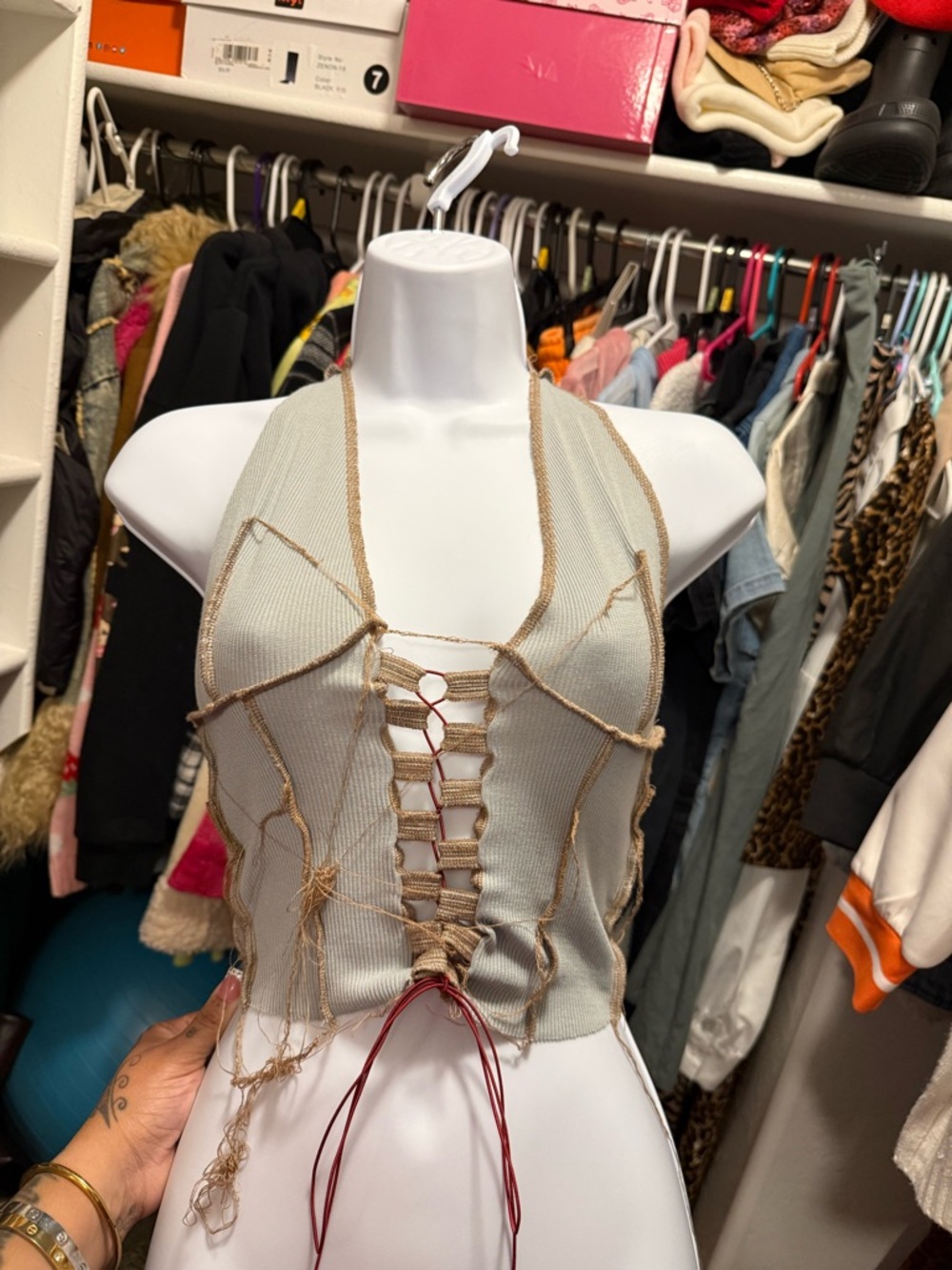 Distressed lace hater top - Picture 4 of 7
